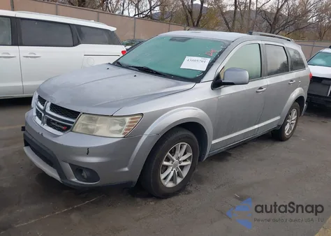 2017 Dodge Journey Sxt Awd z USA, uszkodzony, nr VIN 3C4PDDBG0HT575363